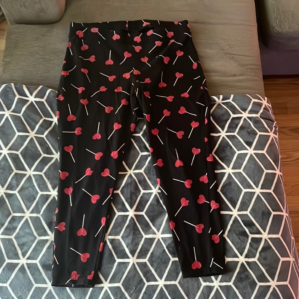 3X Torrid Patterned Leggings